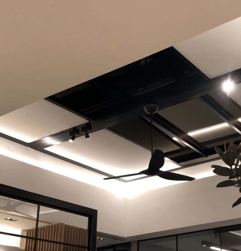 kurolok twin rl built into large ceiling recess in bicester village